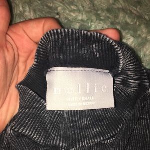 Cute cropped tank top